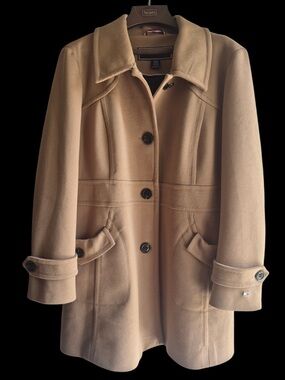 Tommy Hilfiger Women's Tan Overcoat